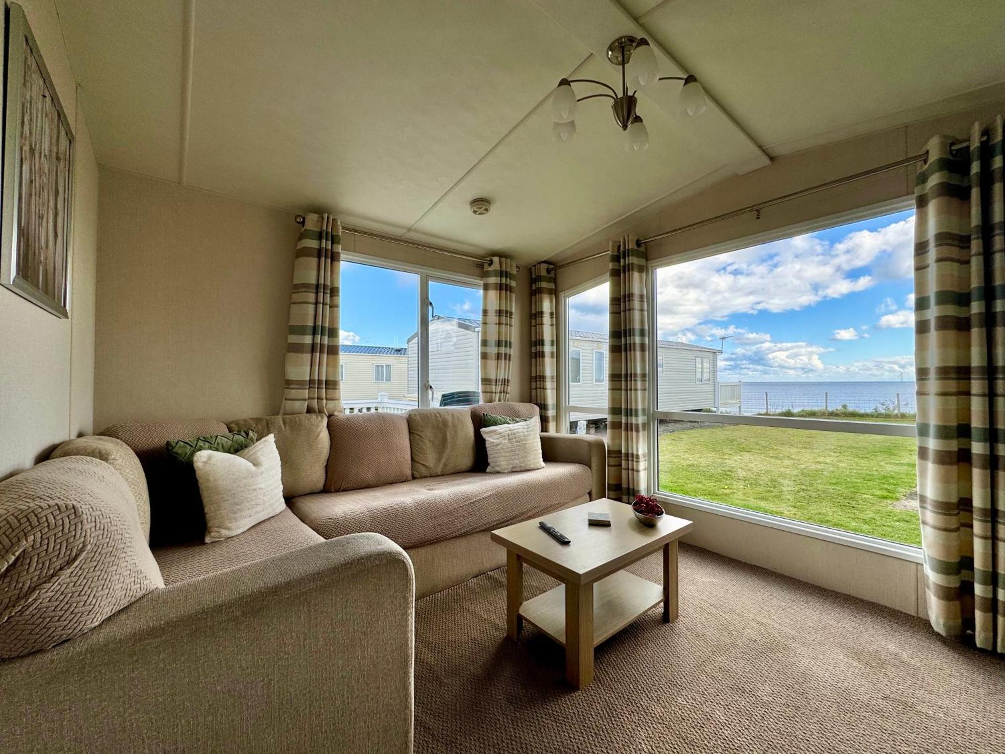 New Sea View Platinum Caravan With Huge Decking Newcastle upon Tyne Luaran gambar