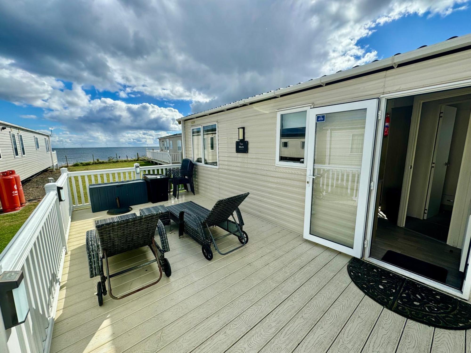 New Sea View Platinum Caravan With Huge Decking Newcastle upon Tyne Luaran gambar