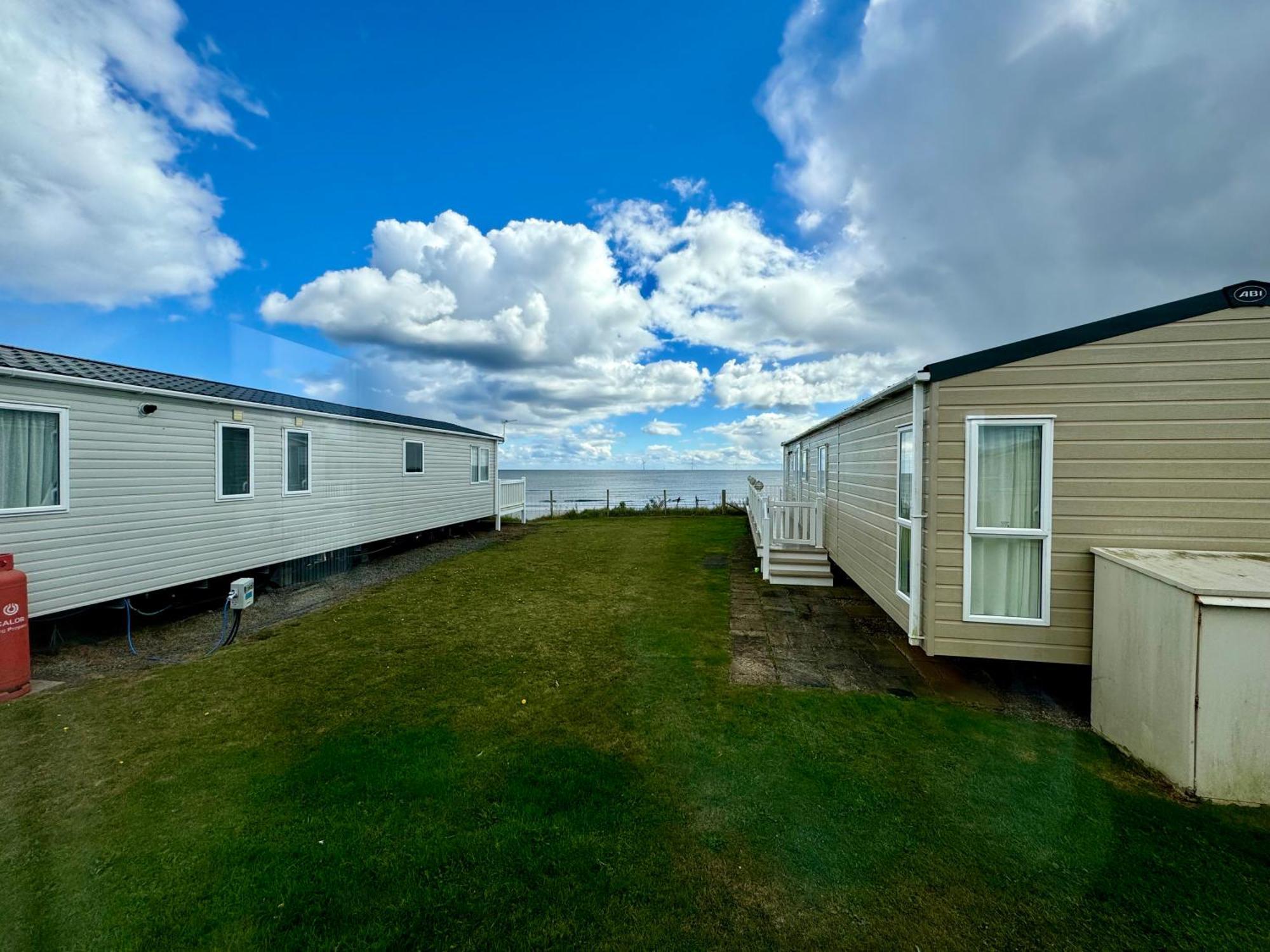 New Sea View Platinum Caravan With Huge Decking Newcastle upon Tyne Luaran gambar
